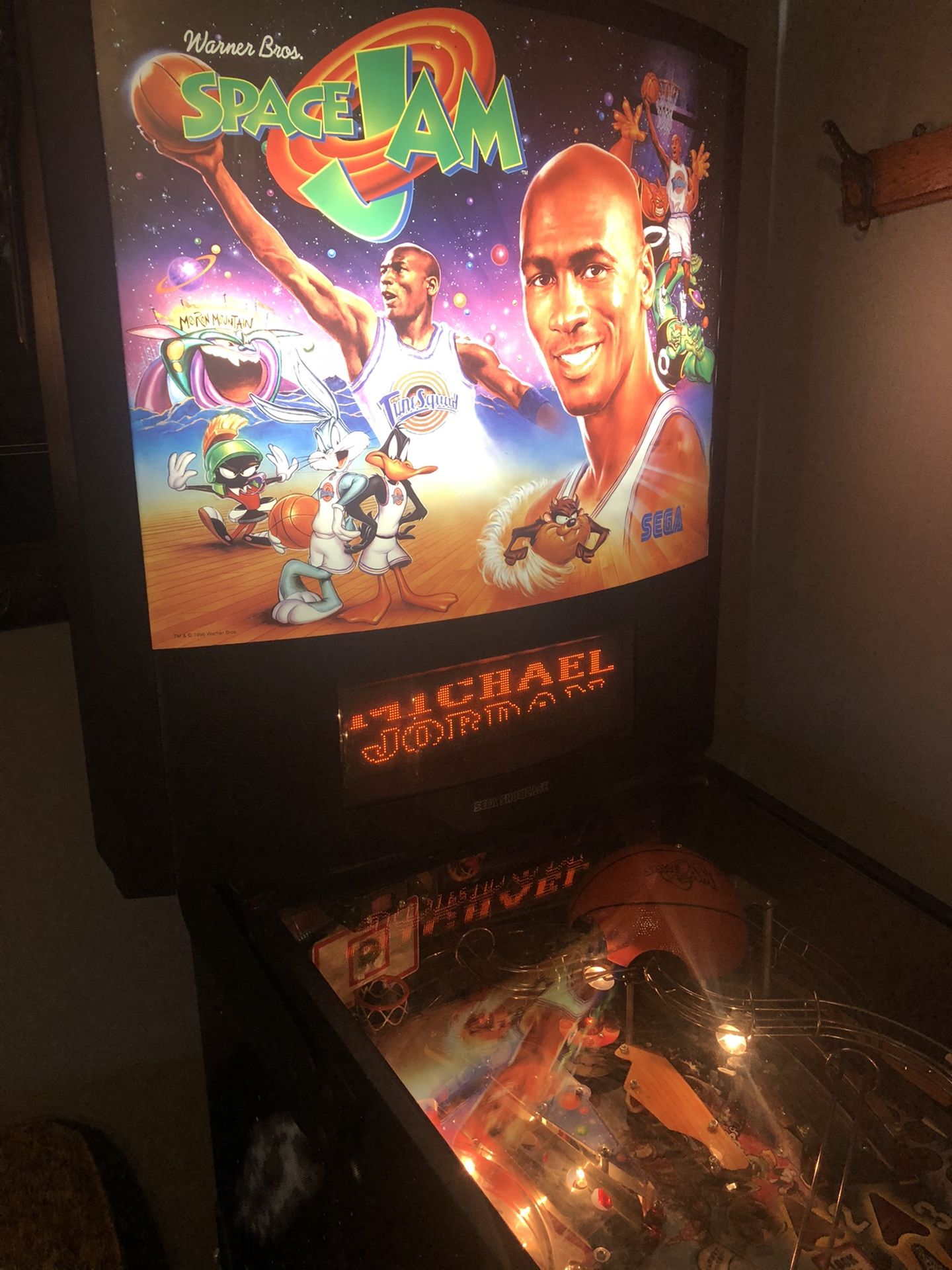 1996 Sega Space Jam Pinball Machine - serviced and works!