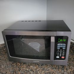 Microwave Oven