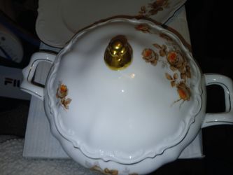 Norway Rox Soup Bowl And Platter 