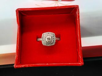 White Gold 14k (.585) 2.8 grams Size 7