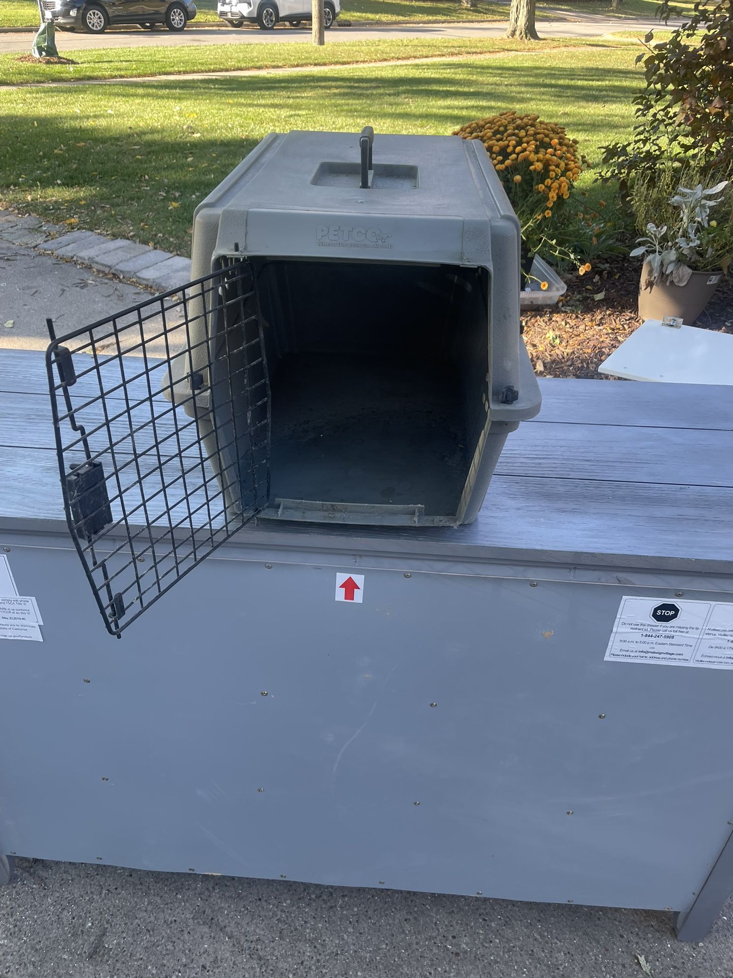 Petco Animal Cage/Carrying Case, 16 by 24, 15 high, $15