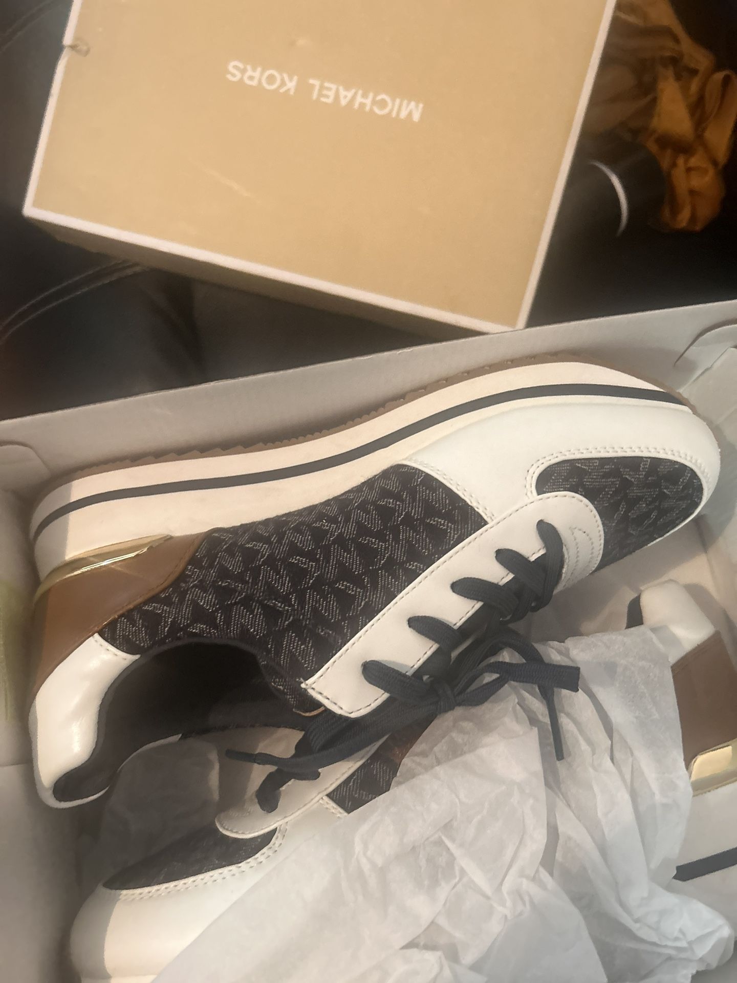 Mk Gym Shoes For Woman