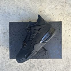 Jordan 4 Retro “Black Cat”