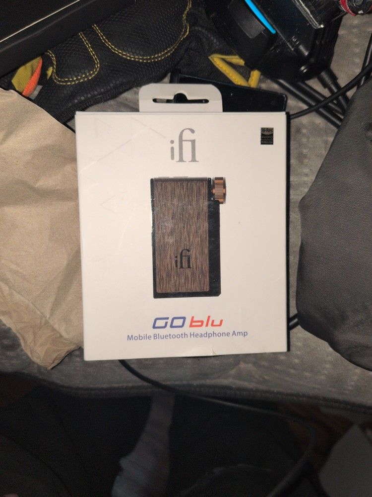 BNIB iF1 GO blu Mobile Bluetooth Headphone Amp