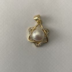 Akoya Pearl Pendant 