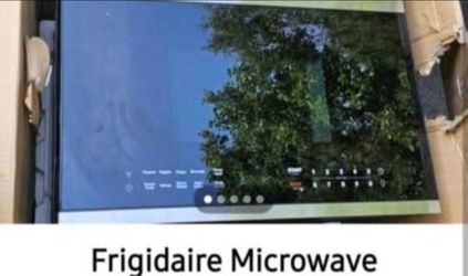 FRIGIDAIRE MICROWAVE