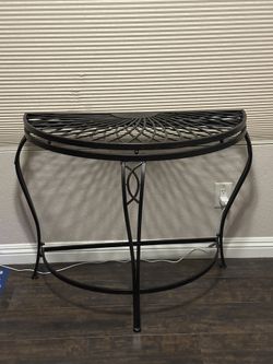 Entrance Table