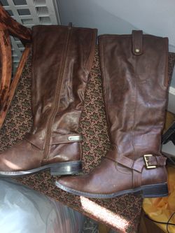 Women’s boots