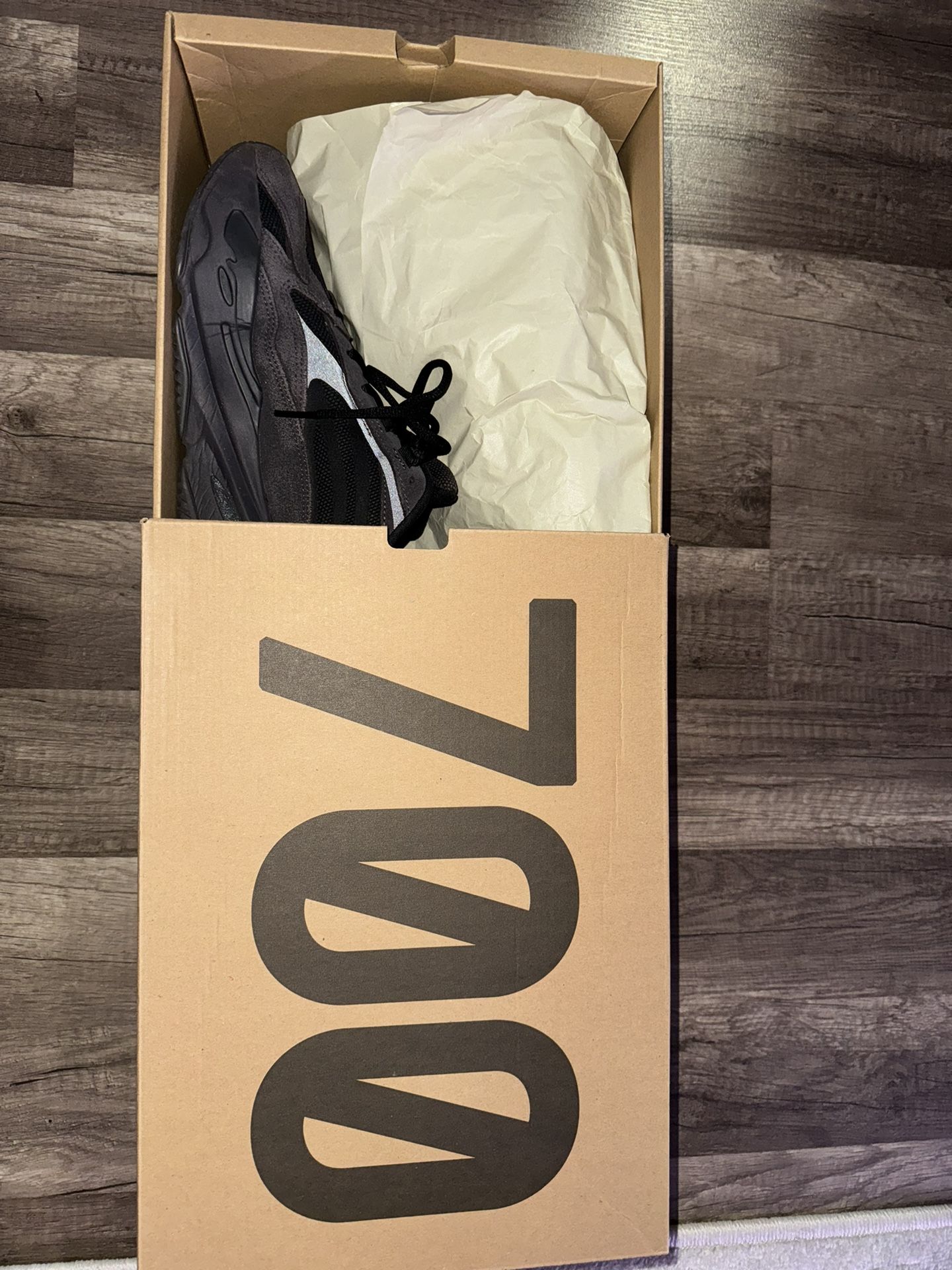 Yeezy 700 Vanta