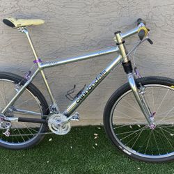 1996 Cannondale F1000 Vintage Mountain Bike