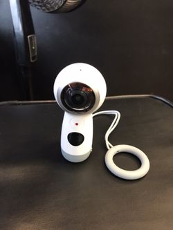 Gear 360 camera