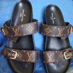 Louis Vuitton Sandals Size 10 (41)