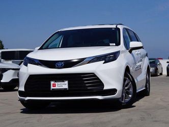 2025 Toyota Sienna