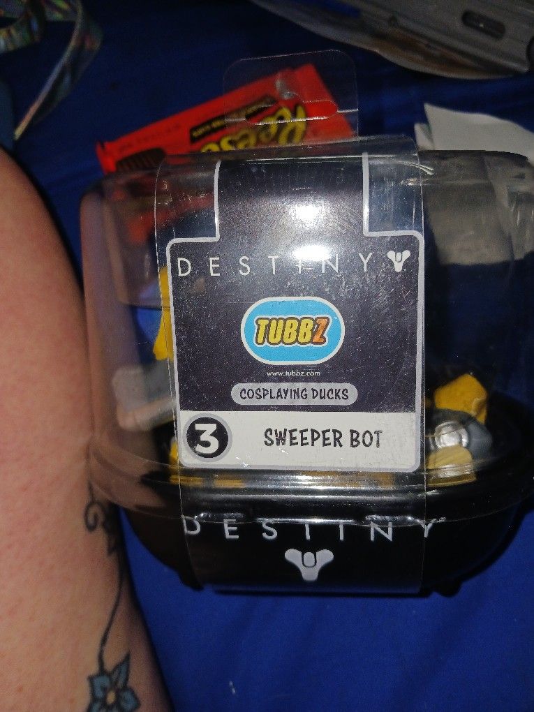 TUBBZ Sweeper Bot Duck