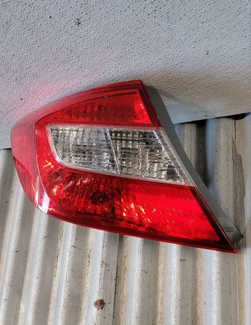2012 Honda Civic Taillight Driver Left Side OEM 