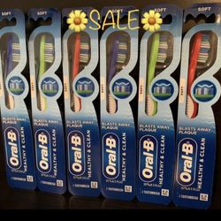 🛍ORAL B TOOTHBRUSHES (PACK OF 3)