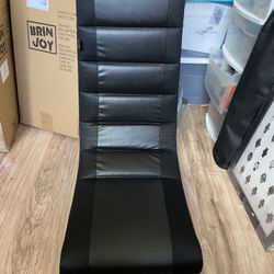 The Crew Furniture Gaming Chair