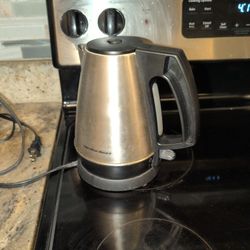 Hamilton Beach electric kettle. 