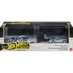 Hot Wheel Trinity Collectors Diorama 
