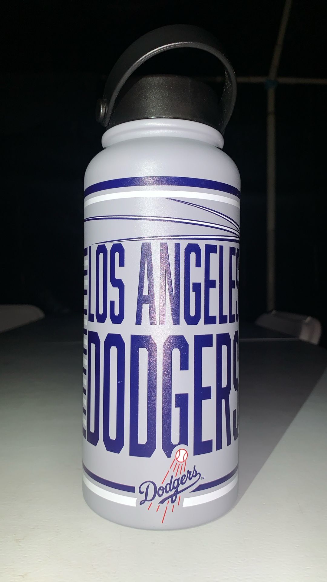 New Dodgers 32oz Flask
