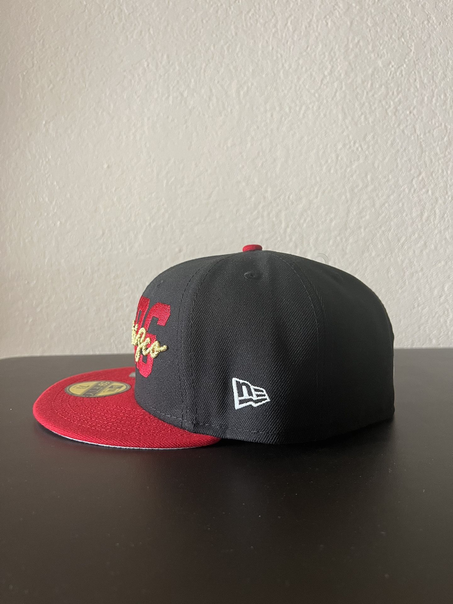 San Francisco 49ers Hatclub Size 7 3/8 for Sale in Los Angeles, CA - OfferUp