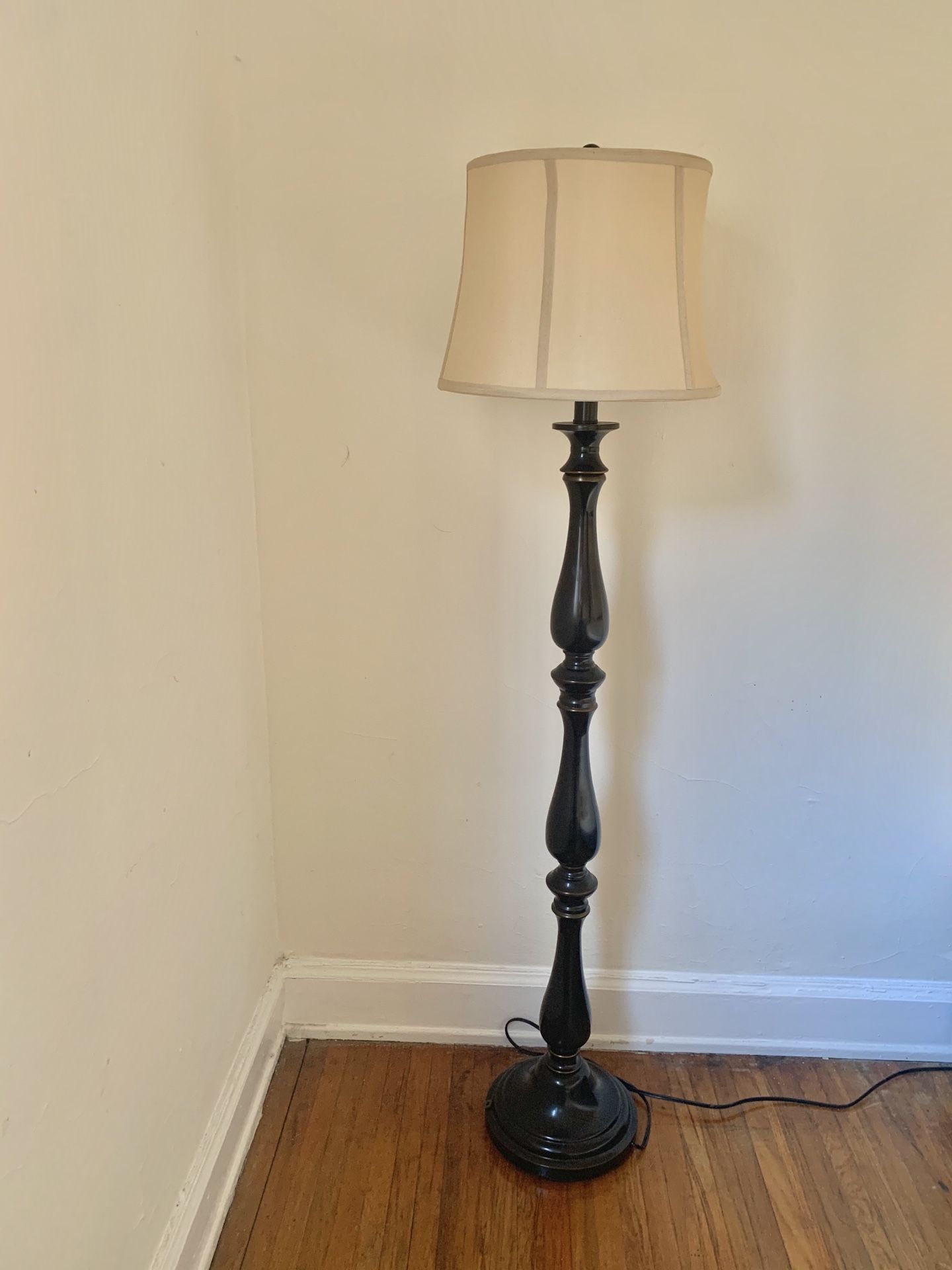 Black Floor Lamp