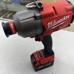 $400 Milwaukee 2865-20 M18 Fuel 7/16" Impact Wrench One Key W/ XC5.0 Battery