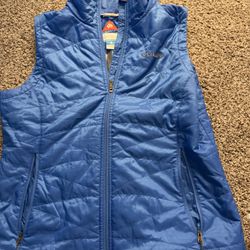 Women’s Columbia Vest Size Latge