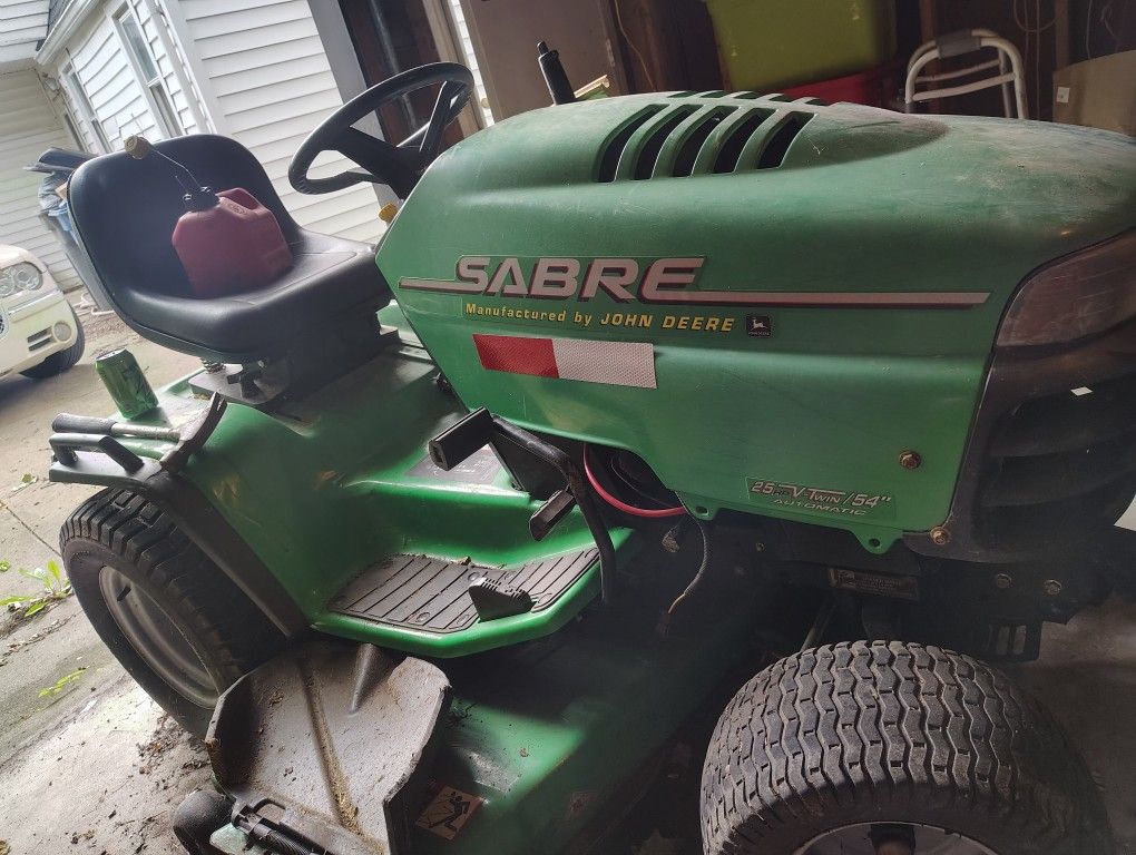 54 Inch Sabre Riding Lawnmower
