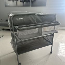 Sweeby Diaper changing Table (Baby)
