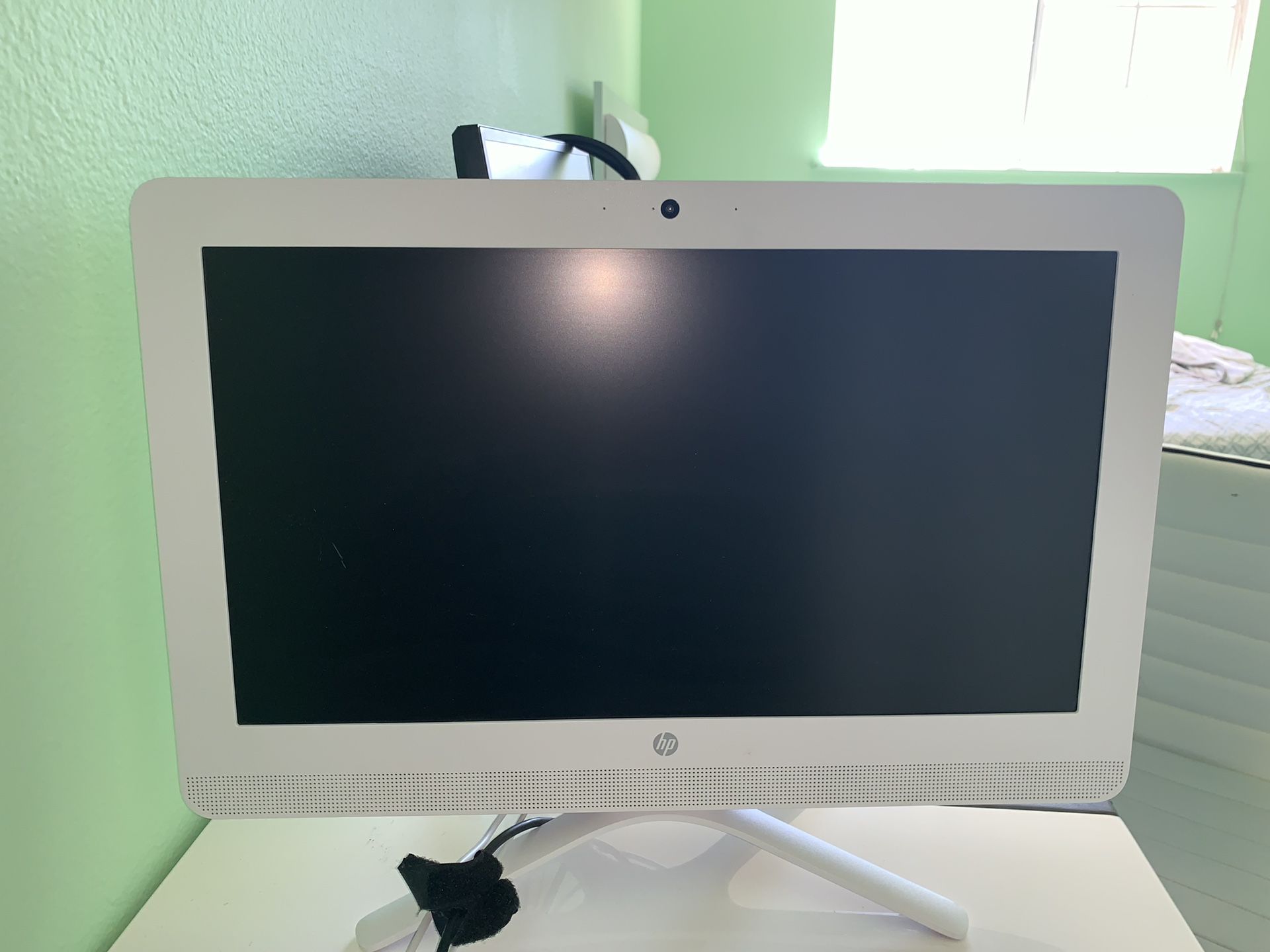 HP All-In-One Desktop Computer
