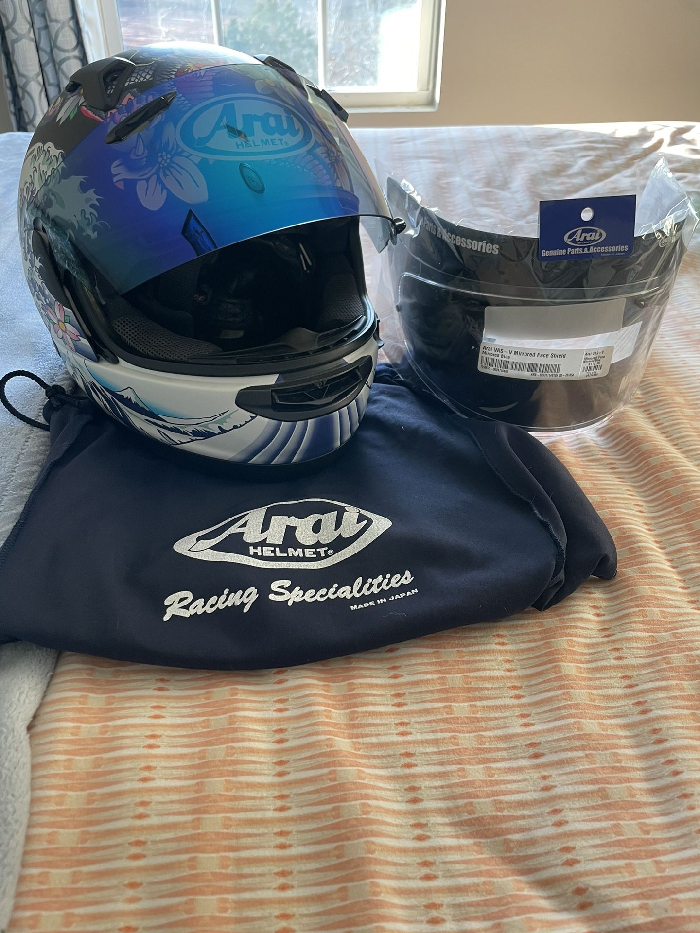 Arai Quantum X - Oriental Helmet - Large