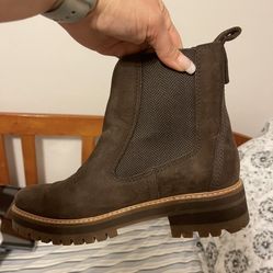 Womens Timberland Boots Size 8 1/2