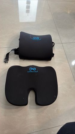 2 cushions for chairs