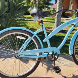 Ladies Venice Beach cruiser 
