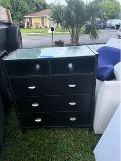 Free Furniture - Couch , sitting bench , dresser , chest
