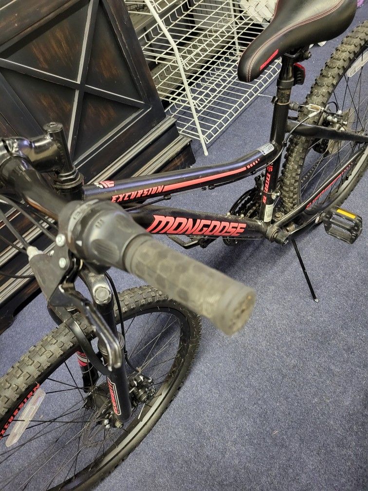Used Mongoose 24' Bike