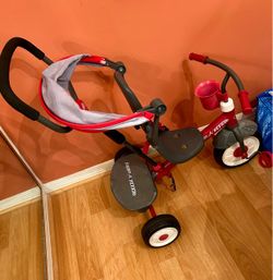 Radio Flyer Kids Tricycle with Parent Handle
