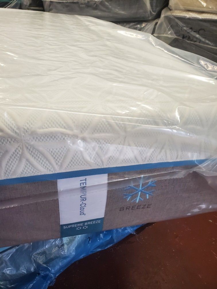 Tempur-pedic Breeze King SIZES MATTRESS MEMORY FOAM 