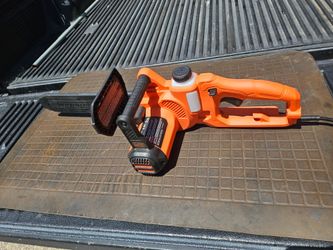 Black and Decker Corded Electric Chainsaw 10"