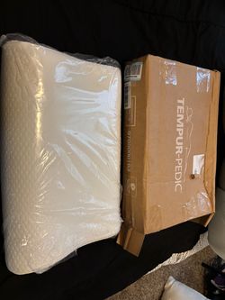 Tempur-Pedic TEMPUR Neck Pillow, Small Profile, White