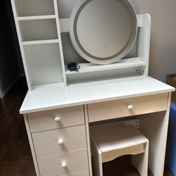 White Vanity Makeup