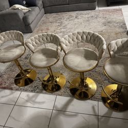 Bar Stools 