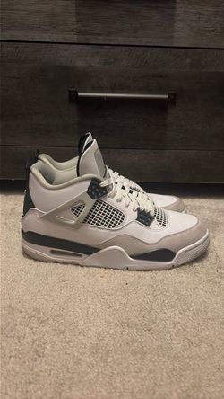 Air Jordan 4 Military Blacks