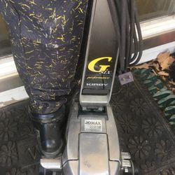 Nice Commercial Kirby Vacuum Cleaner With Attachments All For Only $250 Firm