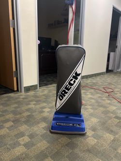 Commercial Cleaning Vacuum