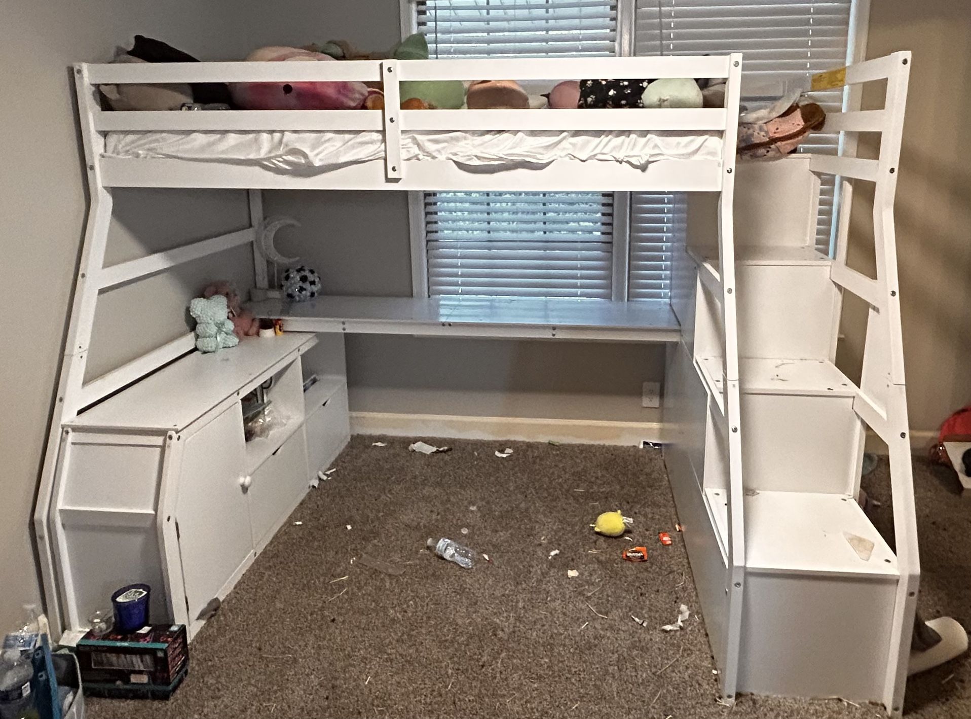 Modern Twin Size Loft Bed