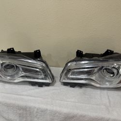 2011-2023 chrysler 300 headlights 