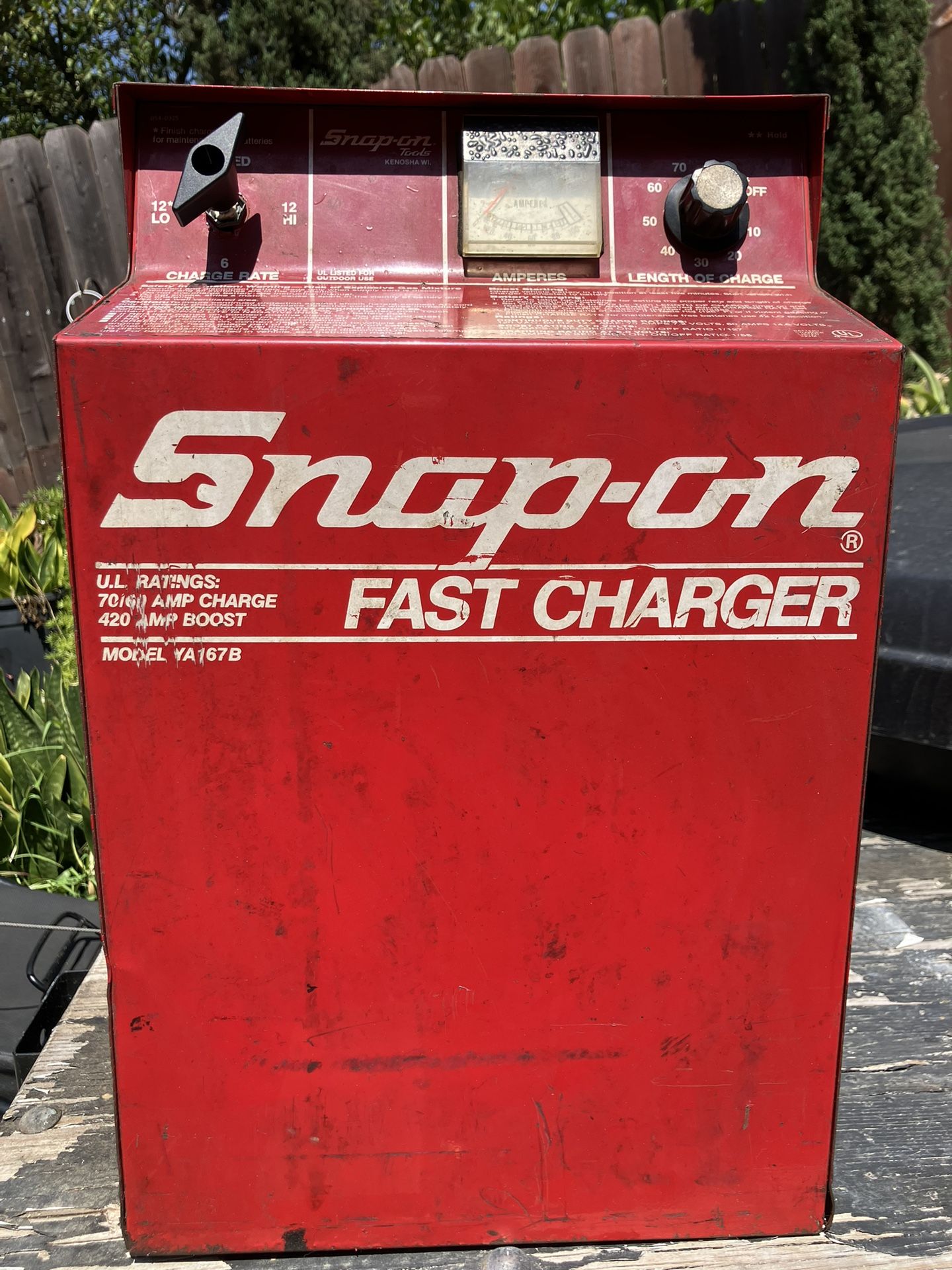 Snap-on Fast Charger Model YA167B battery tool