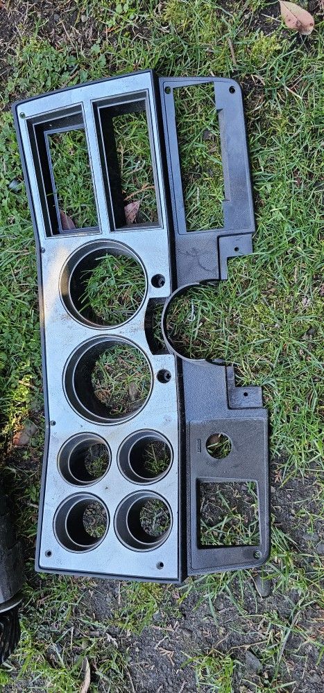 Chevy Gauge Bezel 